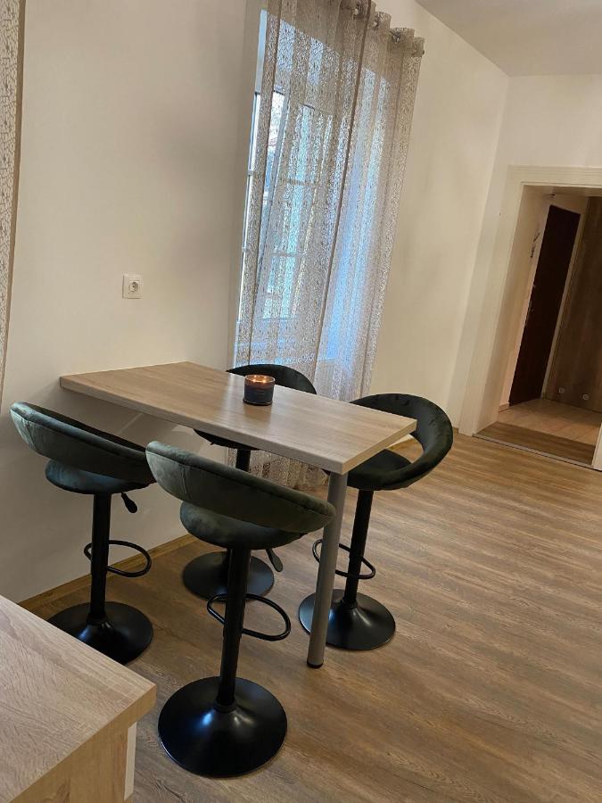 Várker 9 Apartman Sopron Exterior foto